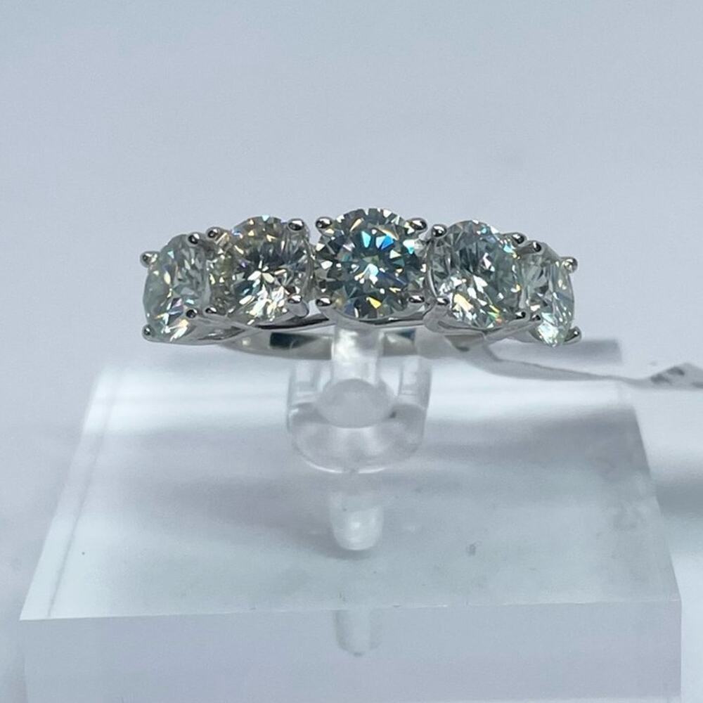 Moissanite Diamond Ring Wedding Band 5 Year Anniversary 5 Stone 1.5 Ct - Picture 2 of 7